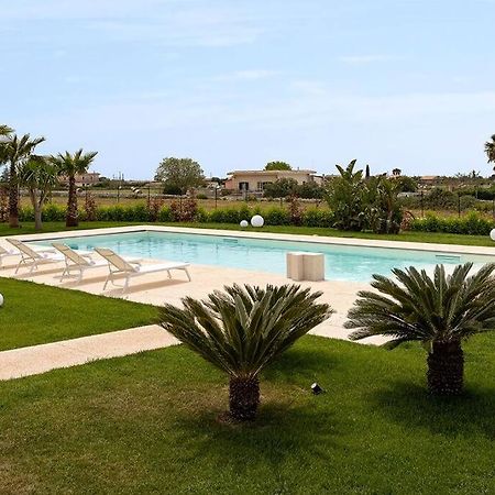 Villa Paradiso With Private Pool, Bbq Area, Huge Garden And Free Parking Modica Exterior foto